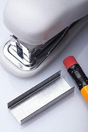 卡通风格类《塔科夫》游戏《Hawked》本周末举行首次内测